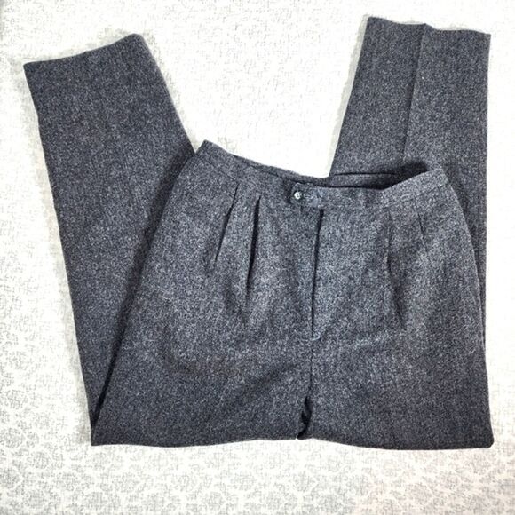 L.L. Bean Grey 100% Wool Pleated Front Trouser Pants Size 12 - Picture 1 of 5